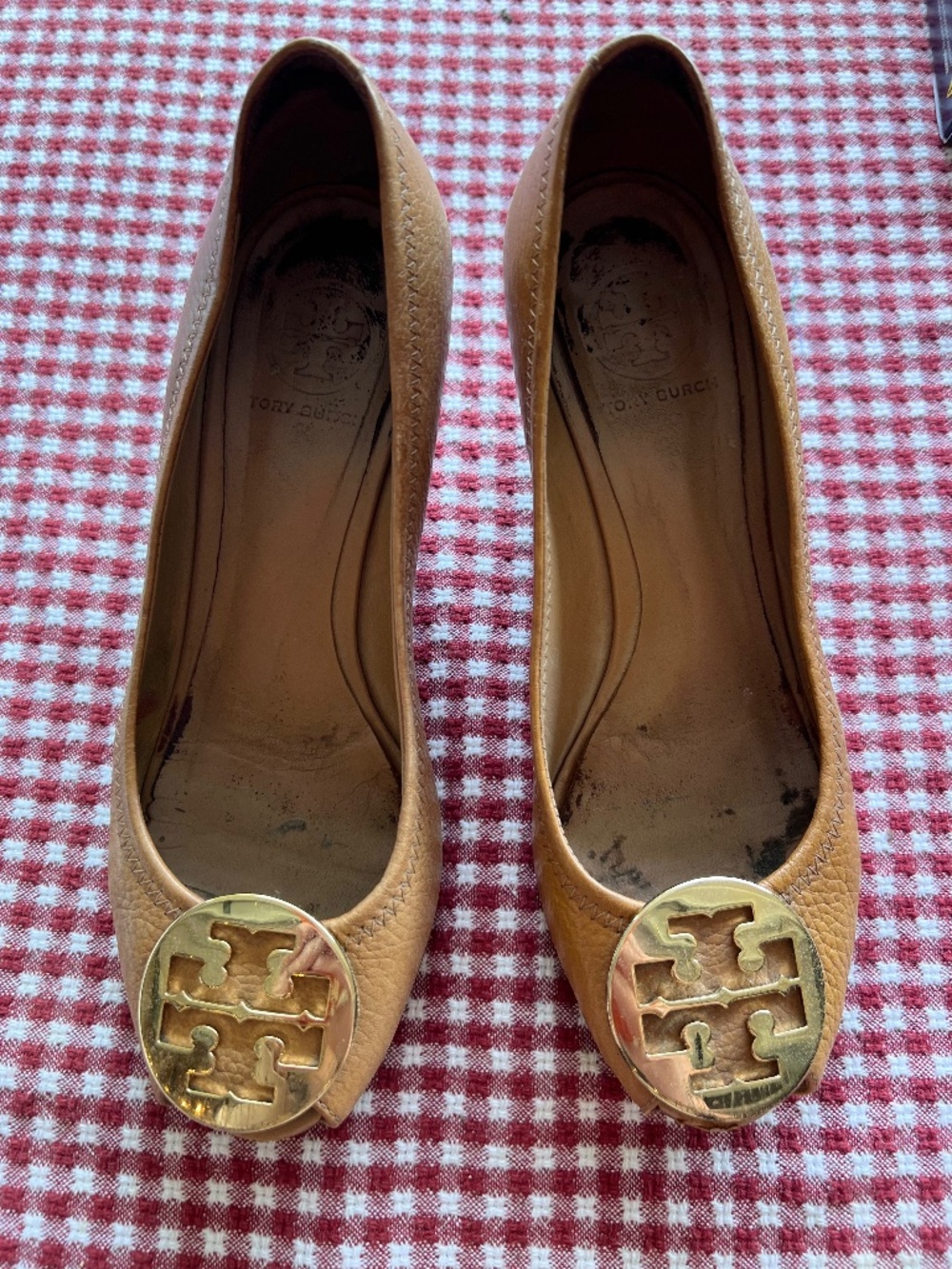 Tory Burch Karma Wedge Tan Pump Size 8